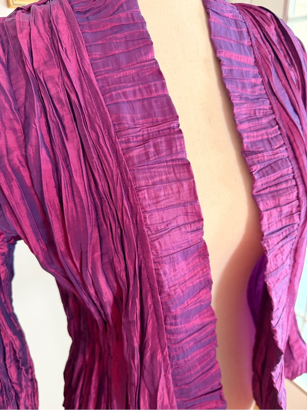 Whimsigoth Victorian Changeant Crinkled Gemstone Jacket - Picture 3 of 7